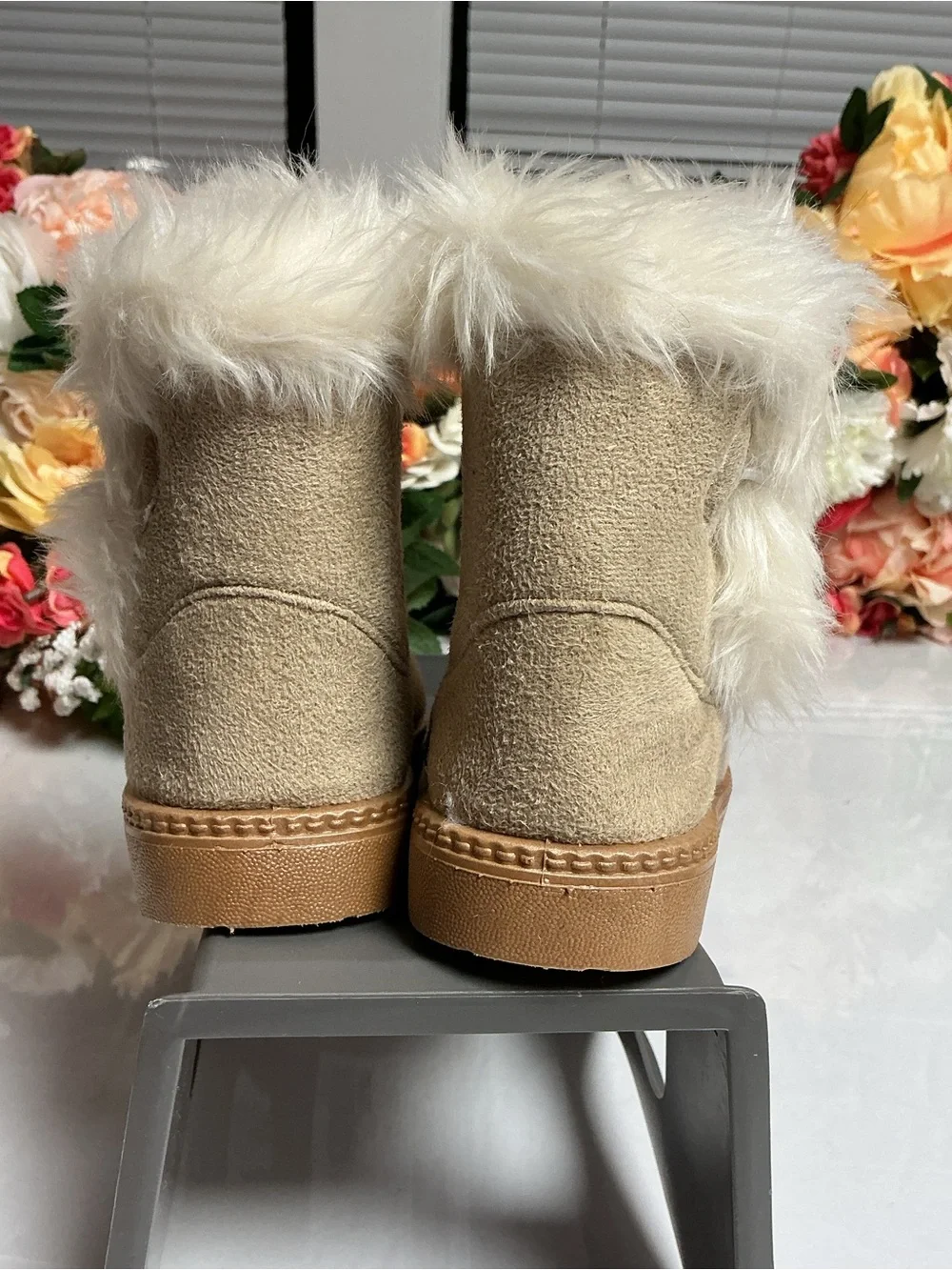 China Buttons City Faux Suede Faux Fur Winter Boots EU 30 Kids